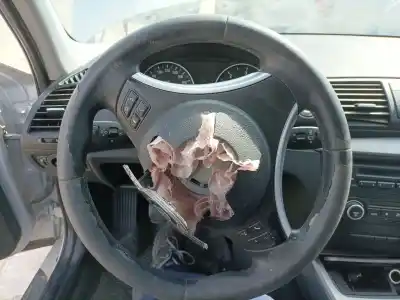 Peça sobressalente para automóvel em segunda mão volante por bmw 1 (e87) 118 d referências oem iam 