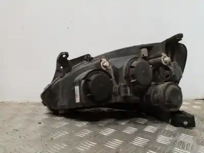 Second-hand car spare part right headlight for opel corsa c (x01) 1.7 dti (f08 f68) oem iam references   