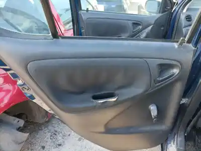 Pezzo di ricambio per auto di seconda mano rivestimento portiera posteriore sinistra per toyota yaris (_p1_) 1.0 (scp10_) riferimenti oem iam 