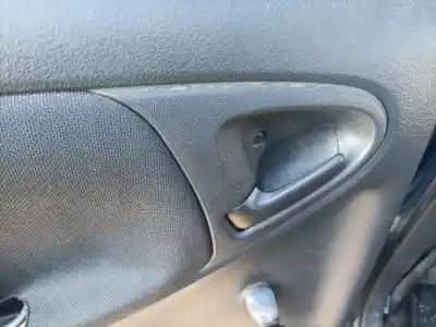 Pezzo di ricambio per auto di seconda mano maniglia interna posteriore sinistra per toyota yaris (_p1_) 1.0 (scp10_) riferimenti oem iam 