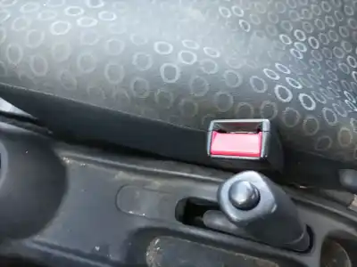 Pezzo di ricambio per auto di seconda mano pretenditore airbag destro per toyota yaris (_p1_) 1.0 (scp10_) riferimenti oem iam 