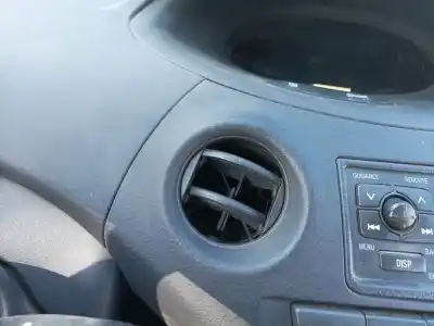 Pezzo di ricambio per auto di seconda mano aeratore per toyota yaris (_p1_) 1.0 (scp10_) riferimenti oem iam 