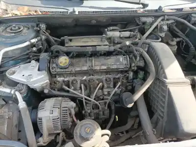 Pièce détachée automobile d'occasion moteur complet pour renault laguna i (b56_, 556_) 1.8 16v (b563, b564) références oem iam f3p674  