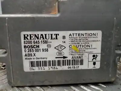 Peça sobressalente para automóvel em segunda mão centralina de airbag por renault clio iii expression referências oem iam 8200645158  
