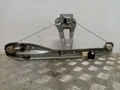 Peça sobressalente para automóvel em segunda mão elevador de vidros traseiro direito por renault clio iii expression referências oem iam   