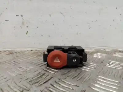 Peça sobressalente para automóvel em segunda mão interruptor 4 piscas - emergência por renault clio iii expression referências oem iam 