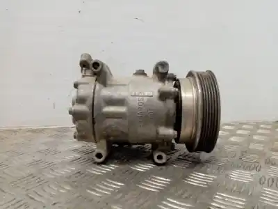 Second-hand car spare part air conditioning compressor for renault clio iii expression oem iam references 8200600122  