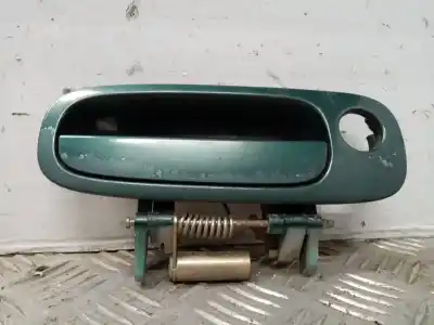Peça sobressalente para automóvel em segunda mão puxador exterior frente direito por toyota picnic (m10) 2.2 td 90 cv / 66 kw referências oem iam 