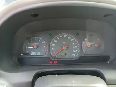 Автозапчастина б/у панель інструментів для volvo v40 ranchera familiar (645) 1.6 посилання на oem iam 30889708b  