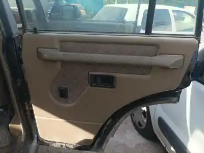 Автозапчастина б/у обликка задніх правіх дверей для LAND ROVER DISCOVERY (SALLJG/LJ) 2.5 Turbodiesel Посилання на OEM IAM   