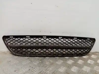 Peça sobressalente para automóvel em segunda mão grelha frontal por bmw serie 3 berlina (e90) 320d referências oem iam 51117154556  