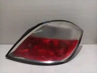 Recambio de automóvil de segunda mano de PILOTO TRASERO DERECHO para OPEL ASTRA H GTC (A04)  referencias OEM IAM 1222118 159728 