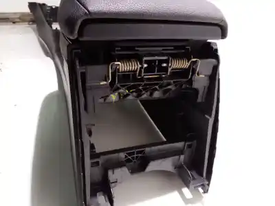Peça sobressalente para automóvel em segunda mão apoio de braço consola central por bmw 1 (f20) 116 d referências oem iam 51169230135  51 16 9 230 135