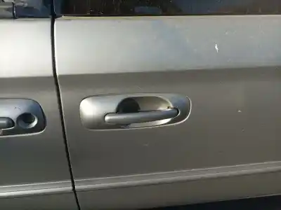 Автозапчасти б/у левая сторона внешняя ручка за chrysler voyager (rg) 2.8 crd cat ссылки oem iam orp9itrma