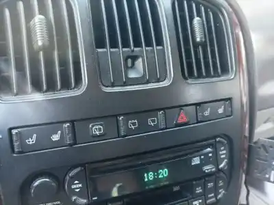Peça sobressalente para automóvel em segunda mão interruptor 4 piscas - emergência por chrysler voyager (rg) 2.8 crd cat referências oem iam 022124045  74677463