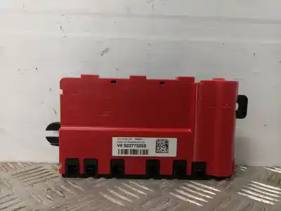 Recambio de automóvil de segunda mano de caja reles / fusibles para bmw serie 1 lim. (f20/f21) 116d referencias oem iam 922775205