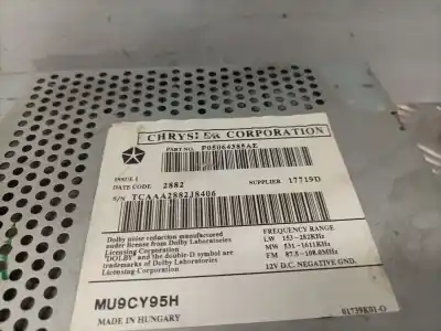 Pezzo di ricambio per auto di seconda mano impianto audio / radio cd per chrysler voyager (rg) 2.8 crd cat riferimenti oem iam p05064385ae  