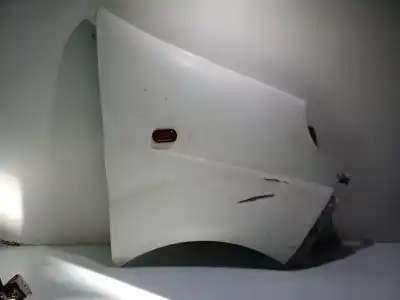 Peça sobressalente para automóvel em segunda mão guarda-lamas dianteiro direito por renault trafic combi (ab 4.01) 1.9 diesel referências oem iam 7782524467