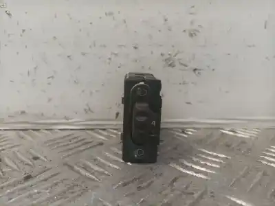 Peça sobressalente para automóvel em segunda mão comutador de luzes por renault trafic combi (ab 4.01) 1.9 diesel referências oem iam 8200022569