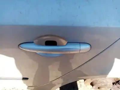 Recambio de automóvil de segunda mano de maneta exterior trasera izquierda para renault laguna ii (bg4w) laguna ii referencias oem iam   