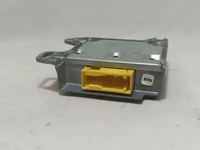 Second-hand car spare part airbag control unit for renault kangoo (f/kc0) 1.5 dci diesel 65 cv / 48 kw oem iam references 8200098401  550751800 Second-hand car spare part airbag control unit for renault kangoo (f/kc0) 1.5 dci diesel 65 cv / 48 kw oem iam references 8200098401  550751800