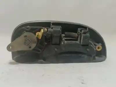 Second-hand car spare part exterior left front door handle for renault kangoo (f/kc0) 1.5 dci diesel 65 cv / 48 kw oem iam references 7700354478  