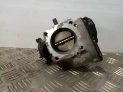 Автозапчасти б/у бабочка коробка за audi a3 (8l) 1.8 ambiente ссылки oem iam 06a133063g  