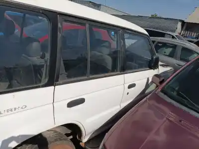 Автозапчастина б/у двері задні праві для MITSUBISHI PAJERO PAJERO Посилання на OEM IAM MB861338  