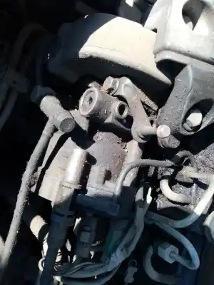 Pièce détachée automobile d'occasion pompe à injection pour renault clio ii fase ii (b/cb0) références oem iam 167005809r  