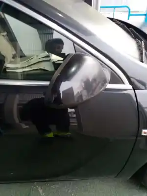 Автозапчасти б/у задний вид справа за opel insignia a (g09) 2.0 cdti (68) ссылки oem iam 6101357