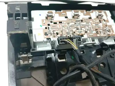 Автозапчастина б/у внутрішне світло для opel insignia a (g09) 2.0 cdti (68) посилання на oem iam 13339682  13339682