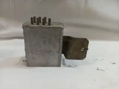 Second-hand car spare part relay for mercedes-benz clase e (w123) berlina+coupe 2.3 oem iam references 0015453532 sk9164 0015452232
