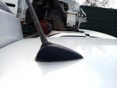 Peça sobressalente para automóvel em segunda mão antena por bmw 1 (e87) 118 d referências oem iam   