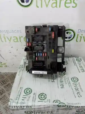 Tweedehands auto-onderdeel Relais/zekeringenkastje voor PEUGEOT 307 BREAK / SW (S1) 307 BREAK / SW (S1) (2002 - 2005) OEM IAM-referenties 9650664080  
