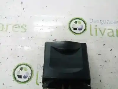 Peça sobressalente para automóvel em segunda mão Cinzeiro por CITROEN C4 COUPE 1.6 HDi CAT (9HY / DV6TED4) Referências OEM IAM   