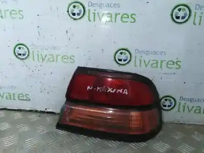 Автозапчасти б/у правый задний фонарь за NISSAN MAXIMA QX (A32) * ссылки OEM IAM   