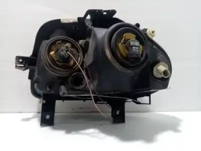 Second-hand car spare part right headlight for renault clio ii fase i fase i oem iam references 260104030r  