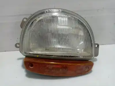 Second-hand car spare part Right Headlight for RENAULT TWINGO (CO6) 1.3 Easy (C063/64) 54 CV / 40 KW OEM IAM references 260107456R  