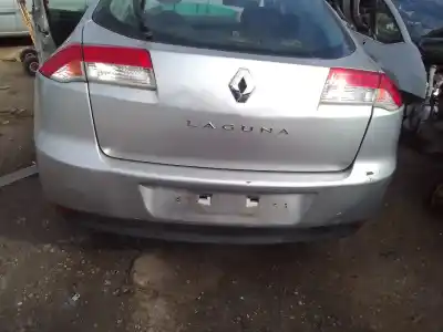 Recambio de automóvil de segunda mano de PARAGOLPES TRASERO para RENAULT LAGUNA III  referencias OEM IAM 850220001R  