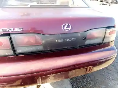 Pezzo di ricambio per auto di seconda mano lampada posteriore centrale per lexus gs 300 jzs147 riferimenti oem iam   