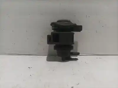 Peça sobressalente para automóvel em segunda mão bomba de ar por renault laguna iii 5 puertas referências oem iam 8200575400  