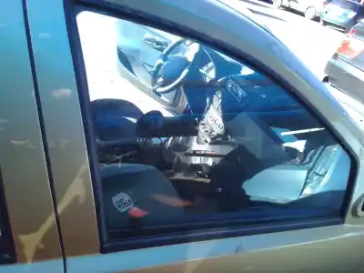 İkinci el araba yedek parçası sag ön kapi için fiat punto berlina oem iam referansları 