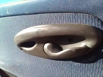 İkinci el araba yedek parçası sol arka iç kulp için fiat punto berlina oem iam referansları 