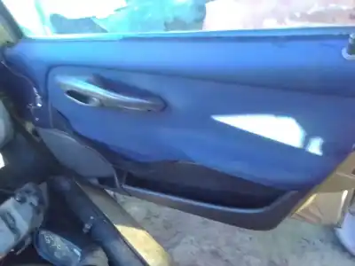 İkinci el araba yedek parçası sag ön kapi kaplamasi için fiat punto berlina oem iam referansları 