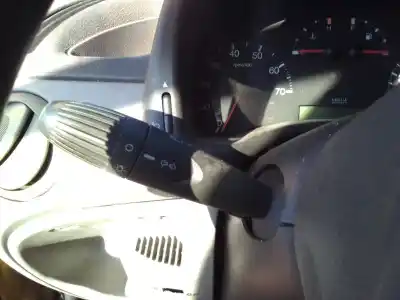 İkinci el araba yedek parçası isik kontrolü için fiat punto berlina oem iam referansları 