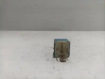 Second-hand car spare part relay for toyota aygo (kgb/wnb) oem iam references 9008087031