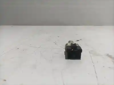 Second-hand car spare part switch for toyota aygo (kgb/wnb) oem iam references 8434009030