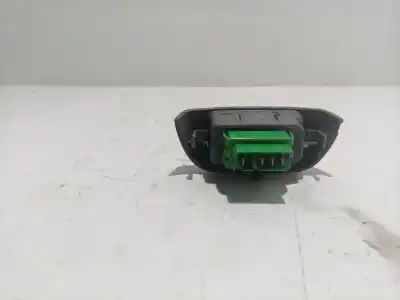 Second-hand car spare part right front power window switch for toyota aygo (kgb/wnb) oem iam references 848100h010