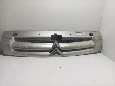 Автозапчасти б/у передняя решетка за citroen berlingo 2.0 hdi 800 furg. ссылки oem iam 7804n2
