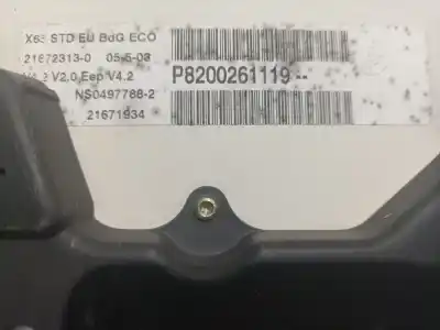 Second-hand car spare part dashboard for renault clio ii fase ii (b/cb0) 1.5 dci diesel 65 cv / 48 kw oem iam references 8200261119  
